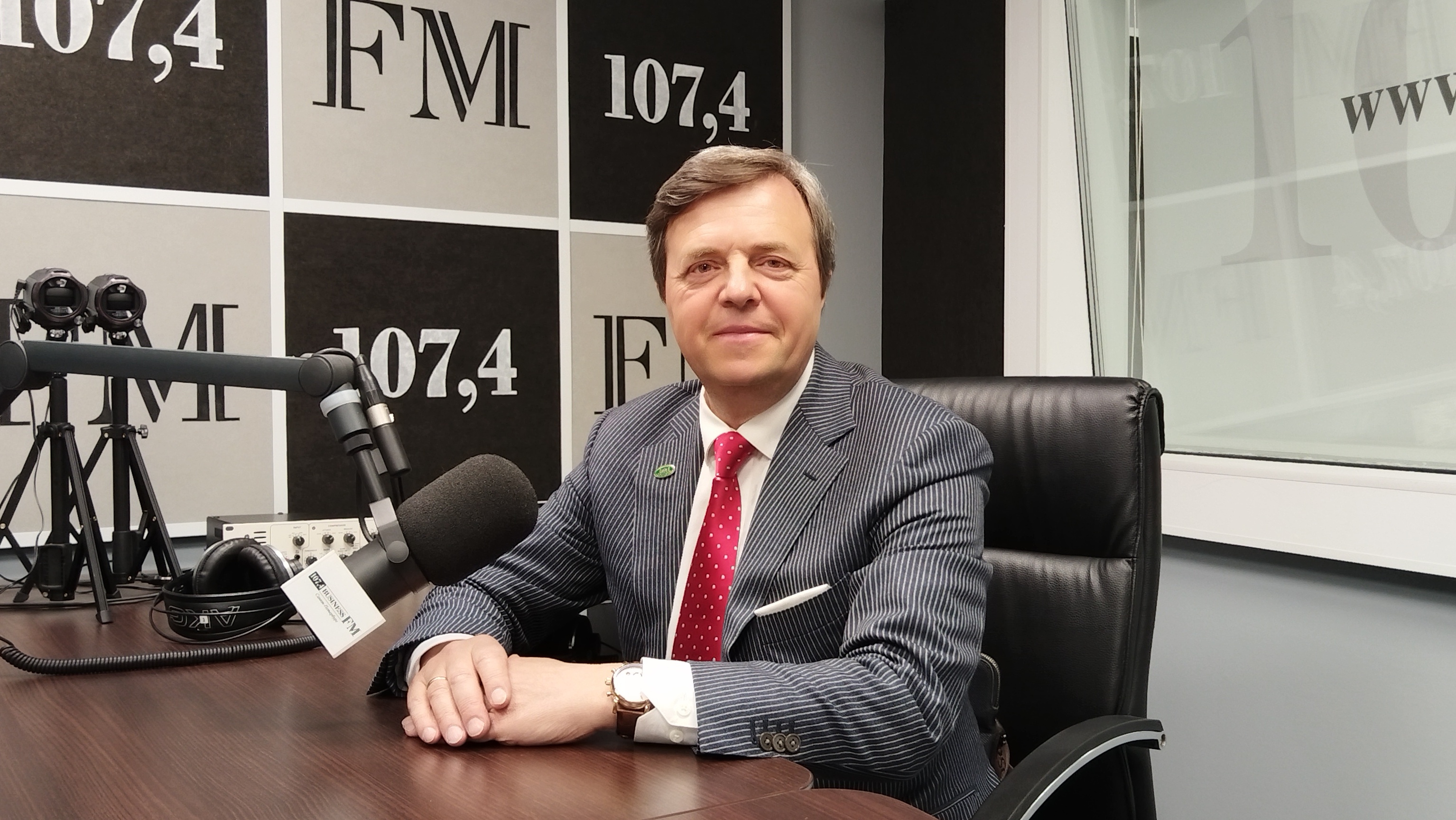 Игорь Горский: референдум по КРТ, сокращение ввода жилья, новые башни в Лахте