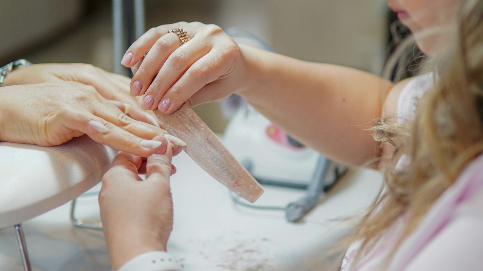 Петербуржцы стали больше тратить на уход за собой