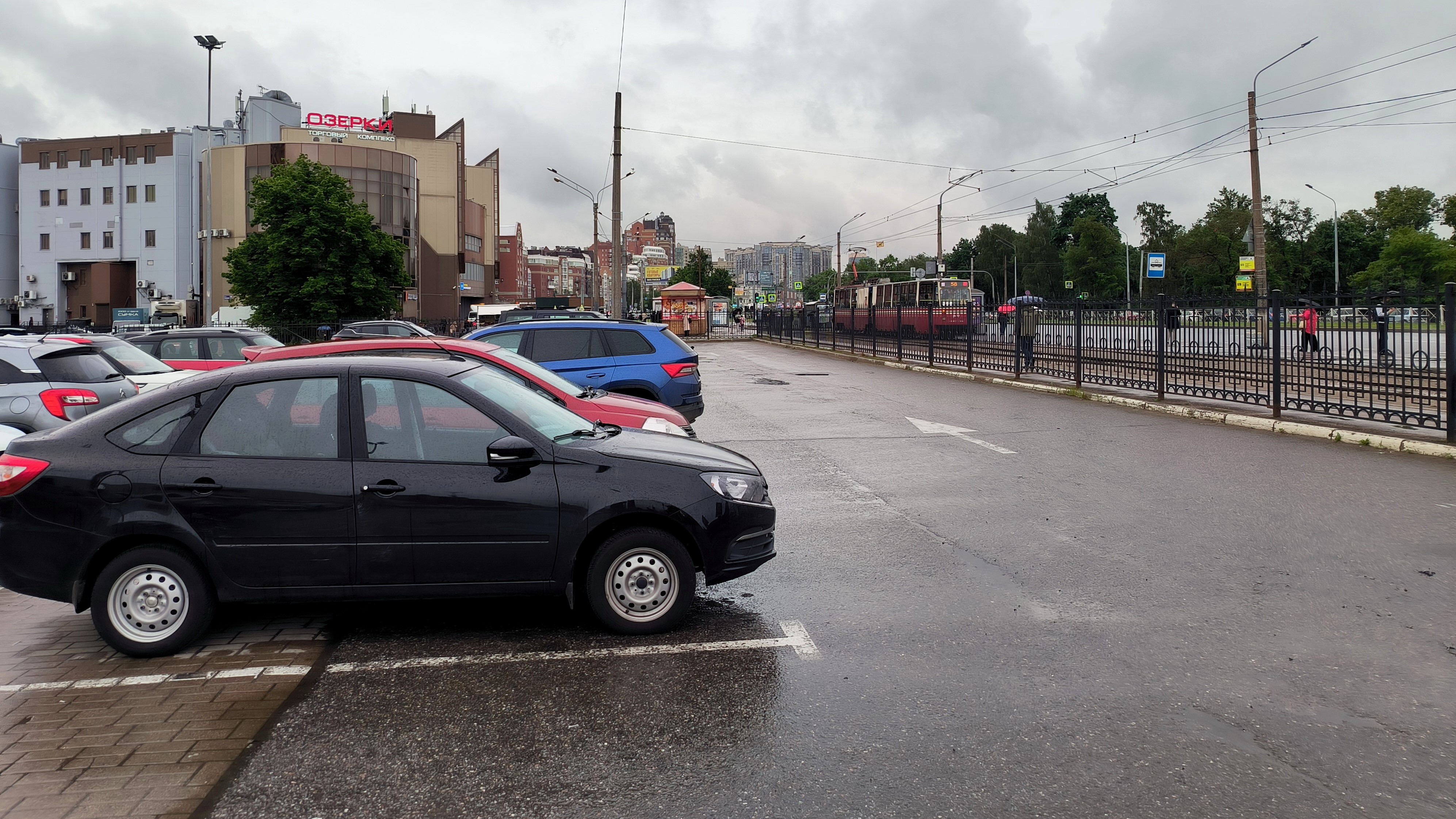 Популярность автомобилей старше 15 лет в Петербурге увеличилась на 15%