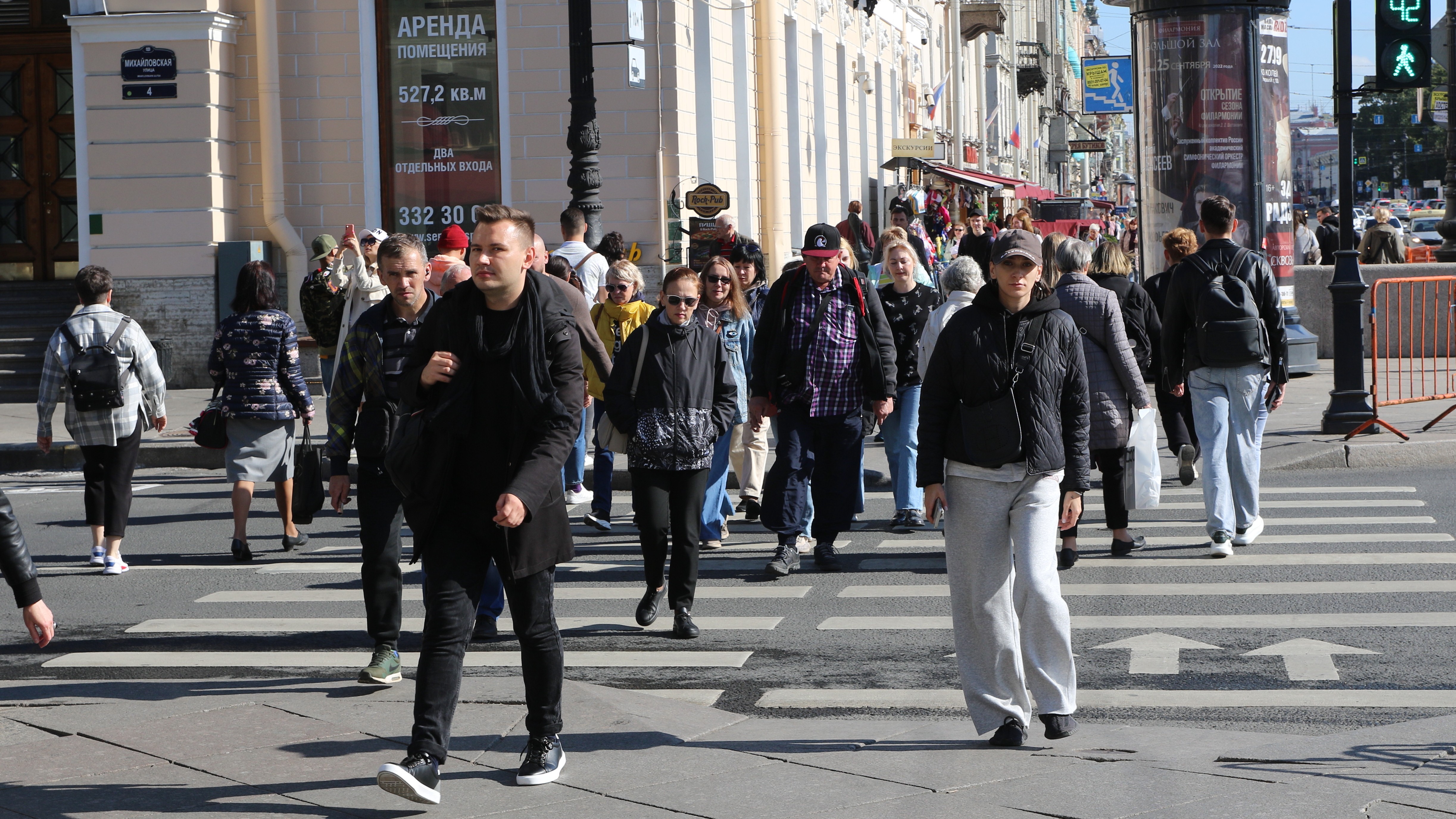 Жители Петербурга рассказали, что их вдохновляет в работе