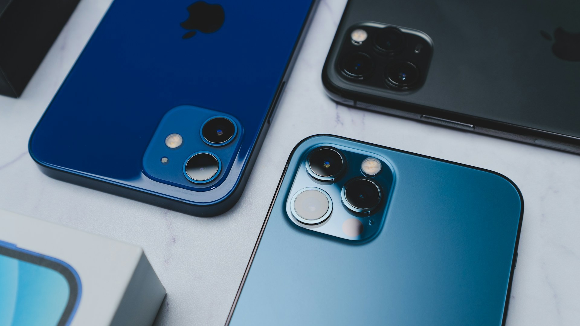 Сеть 5G скорее всего не будет работать на iPhone в РФ