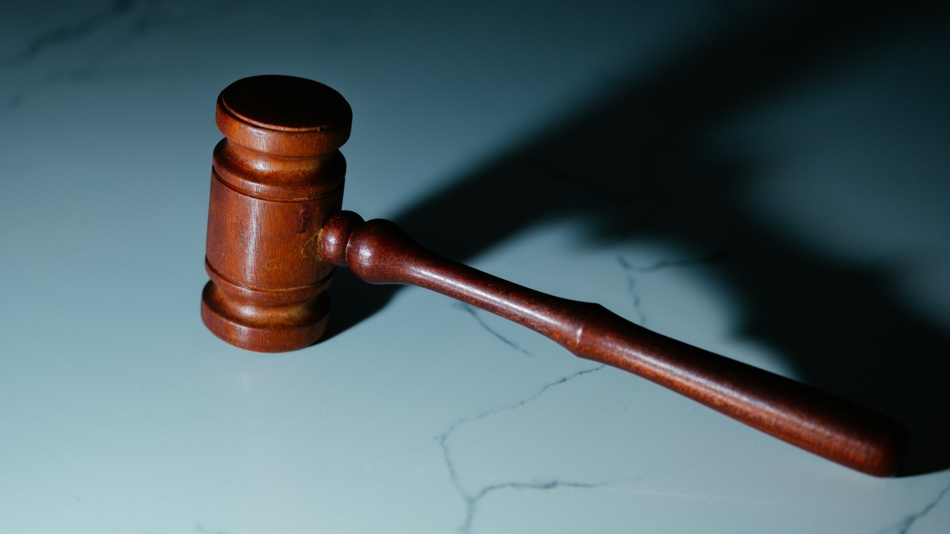 Экс-глава «Констанс-Банка» признан виновным в хищении и легализации средств