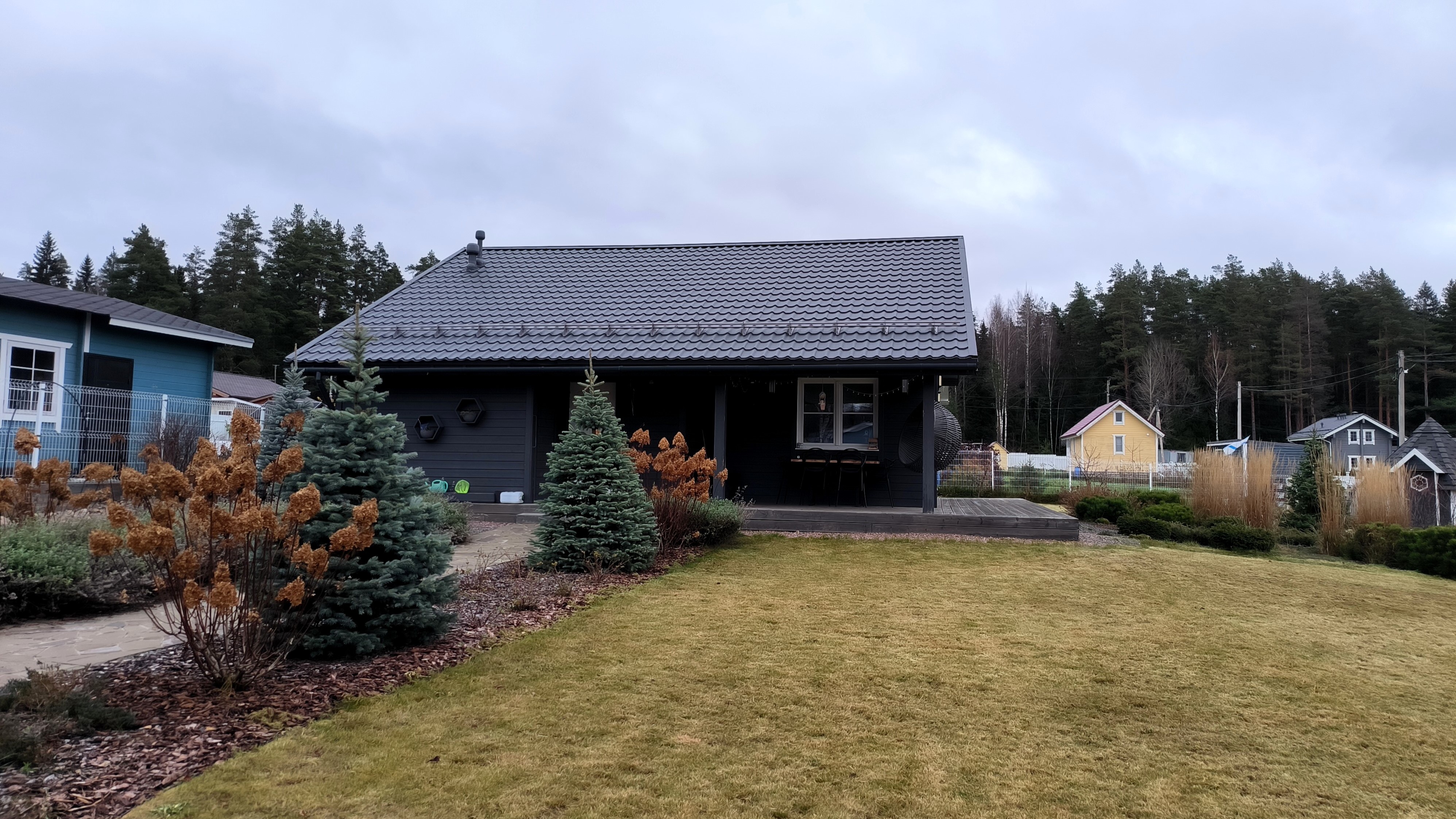 Почти половина петербуржцев планирует купить загородную недвижимость в 2026 году