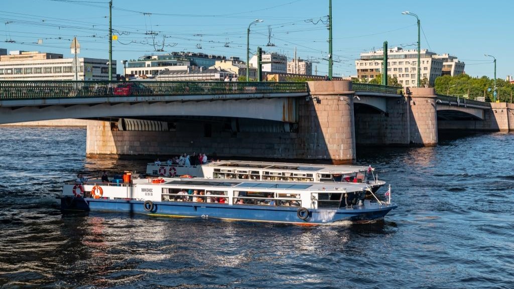 Петербург занял второе место по популярности у россиян-отпускников