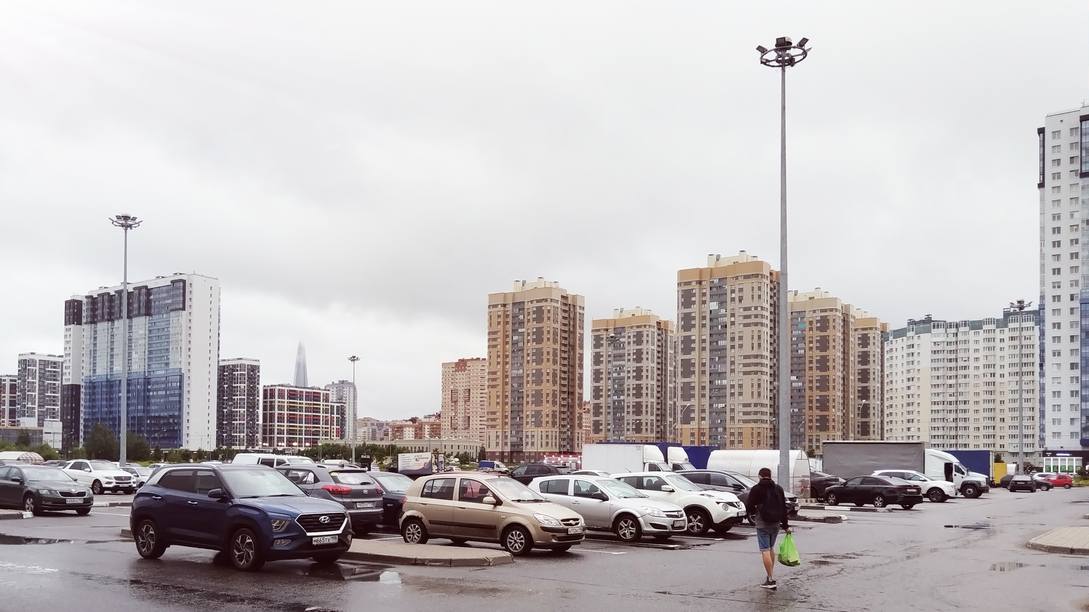 Итоги первой половины 2025-го: как рынок новостроек пережил месяцы «съеживания»