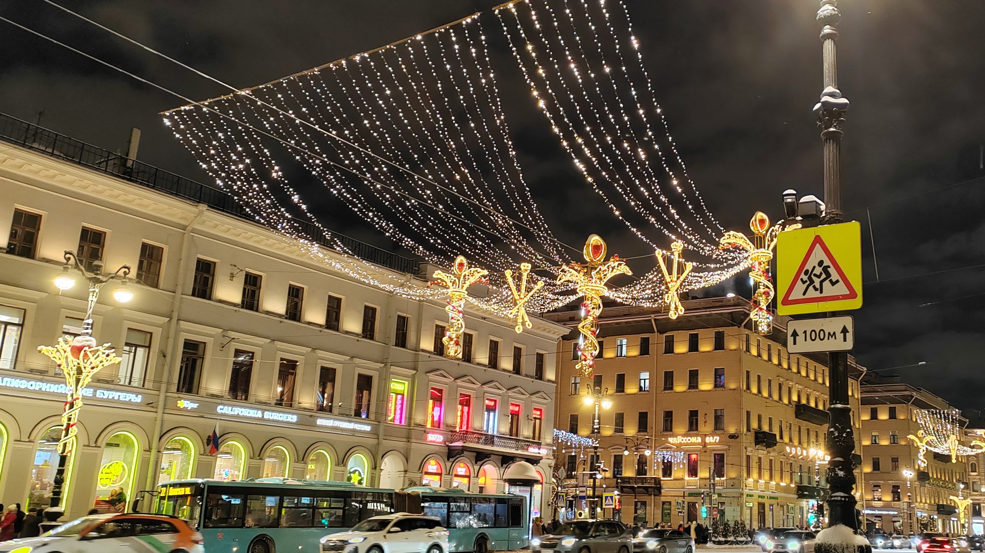 Транспорт в Петербурге на Рождество будет работать круглосуточно