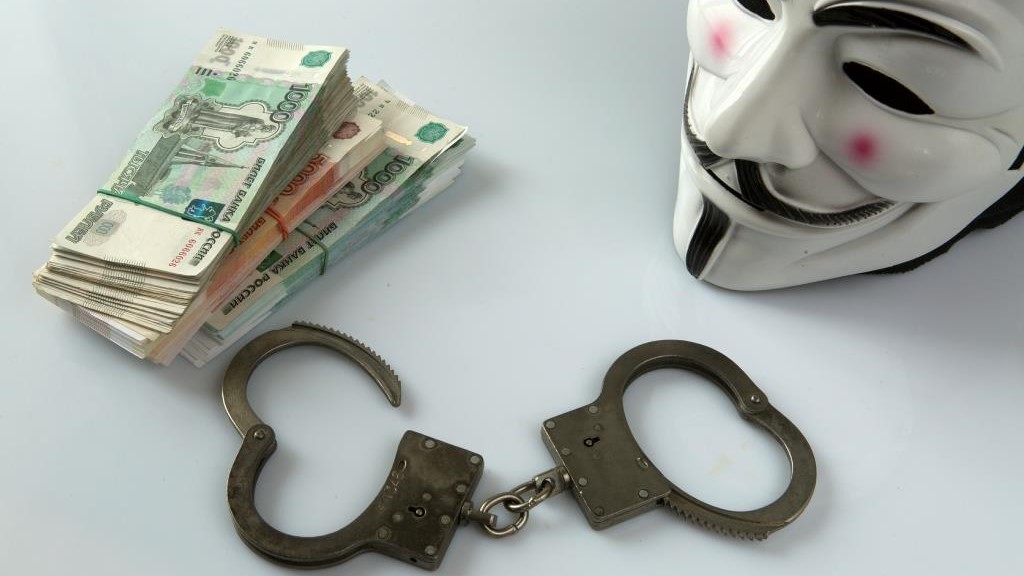 Киберполиция ликвидировала крупный техцентр телефонных мошенников в Петербурге