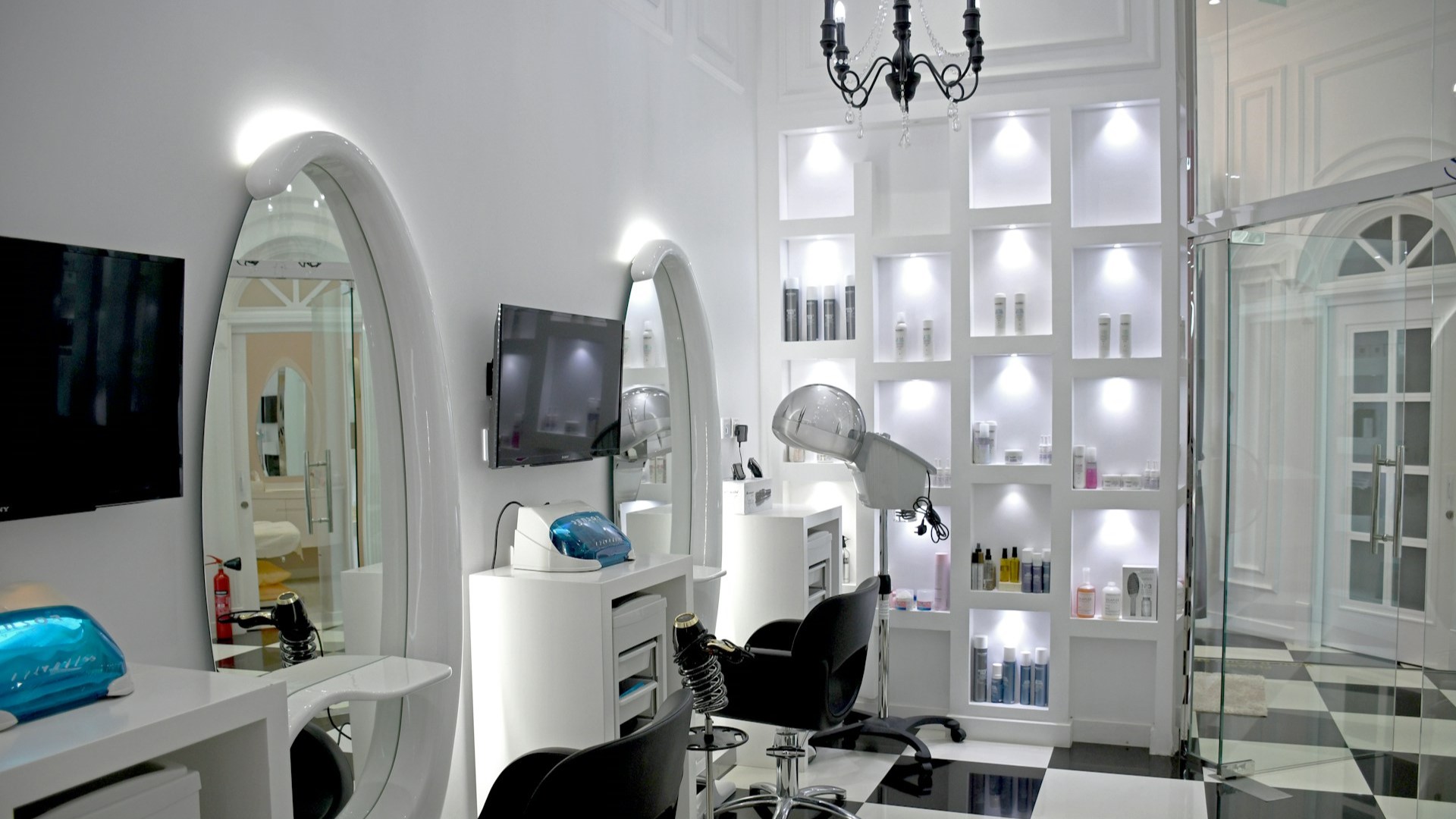 Предприниматели в Петербурге выходят из бизнеса из-за налоговой реформы