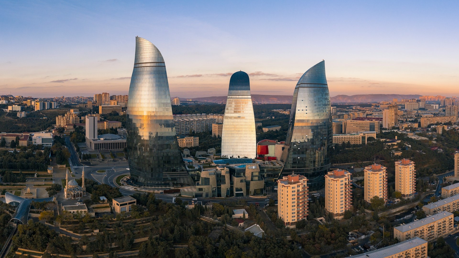 Недвижимость в ближнем зарубежье: как с жильем в бывших союзных республиках