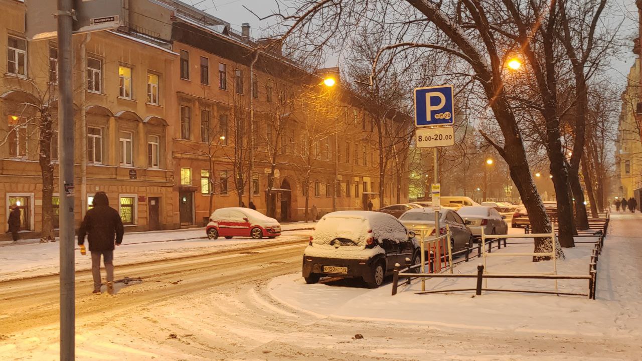 НАС попросил МВД не штрафовать водителей за нарушение разметки в снегопады
