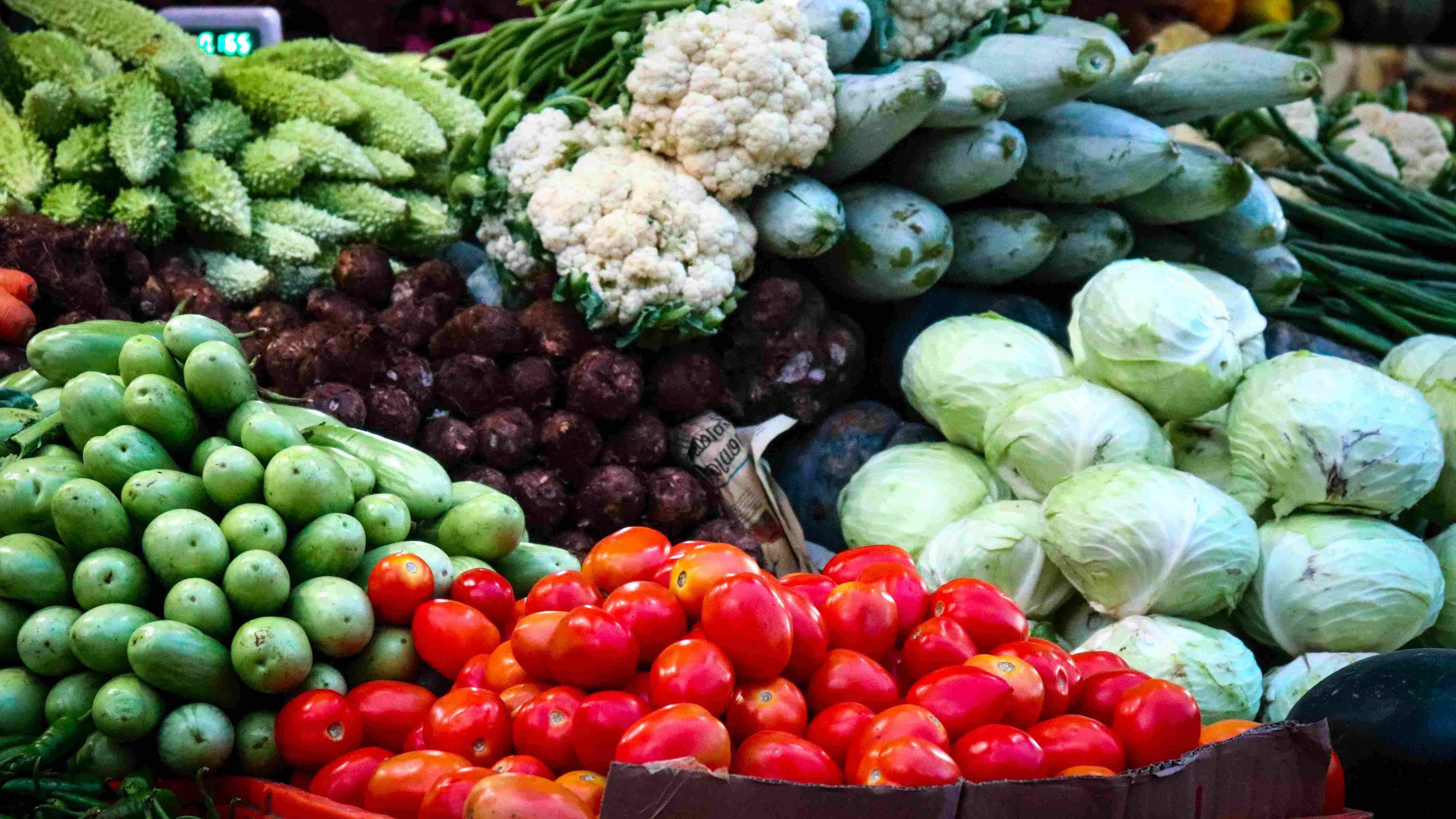 В Петербург стала чаще поступать зараженная импортная продукция