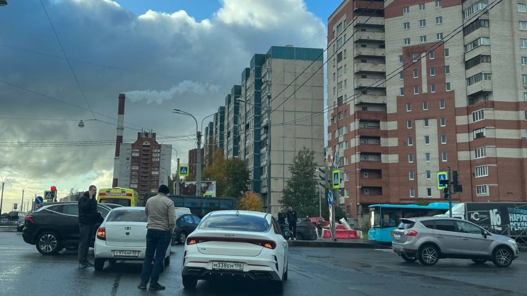 Петербург вошел в топ регионов с резким ростом числа ДТП