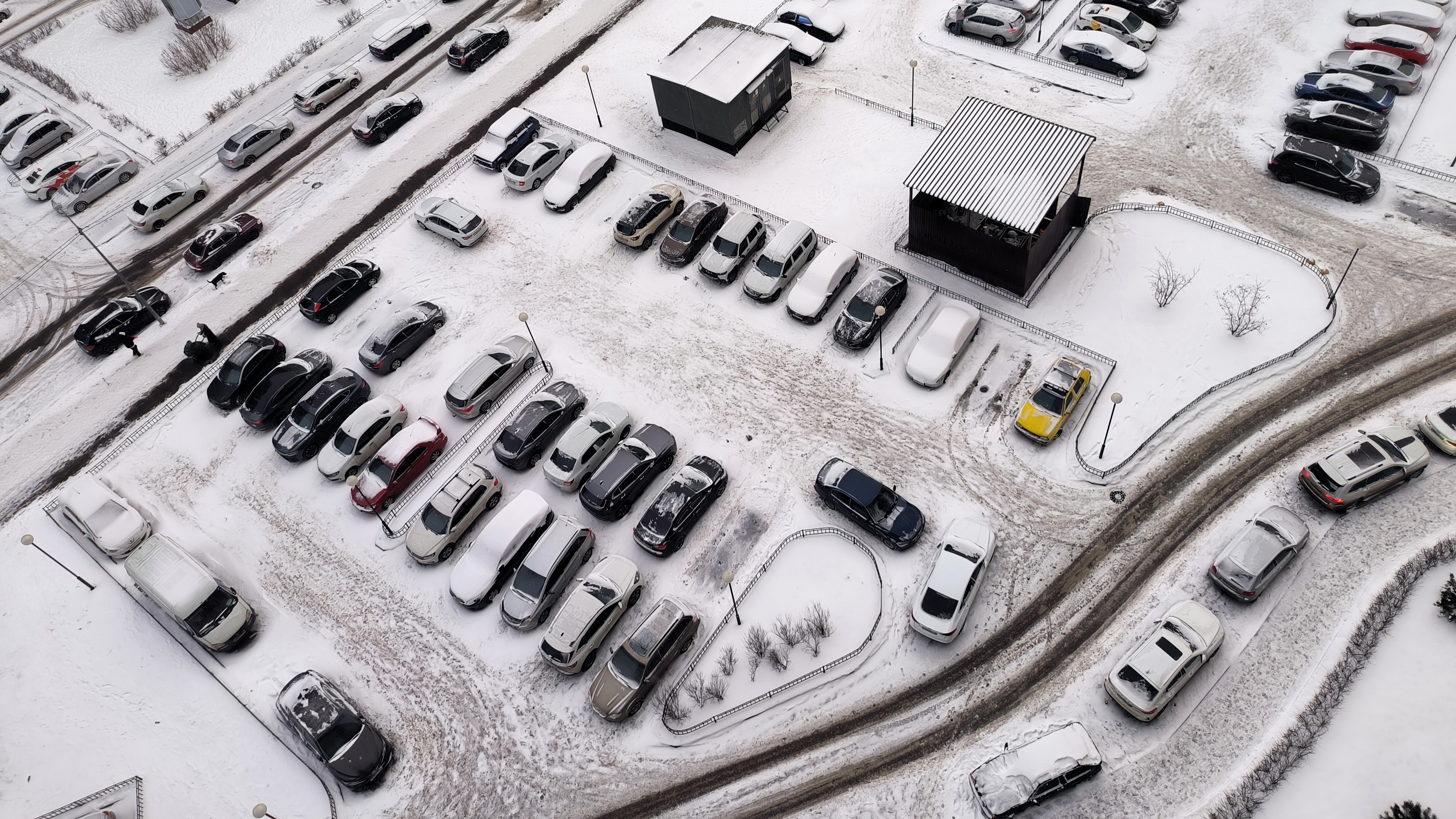 Число легковых автомобилей в каждом шестом регионе РФ превышает 1 млн