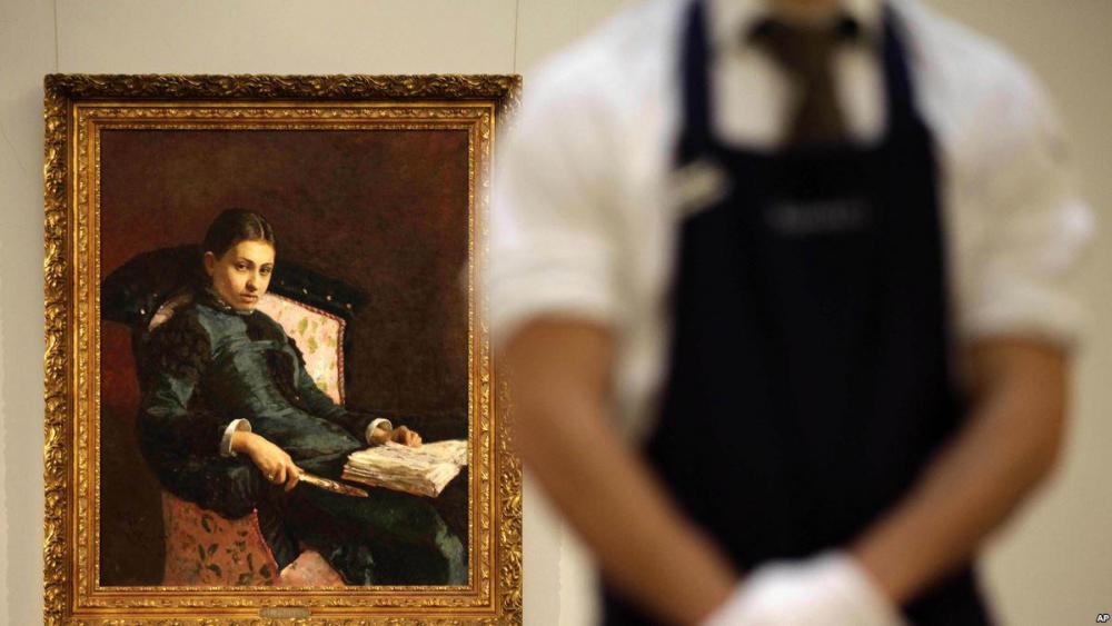 О полугодовом отчете Кристис