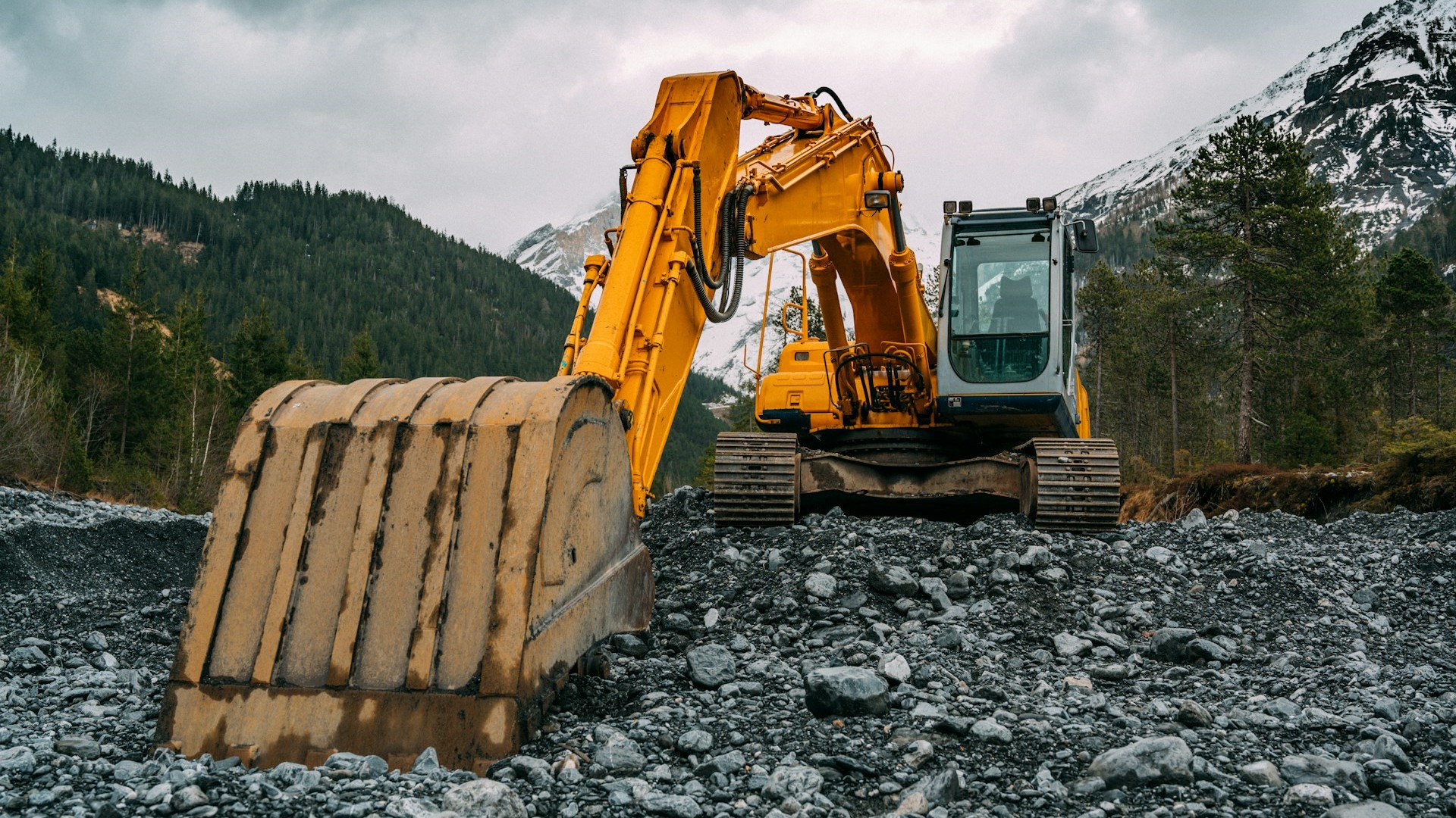 Россиянам могут разрешить больше работать сверхурочно для роста зарплаты