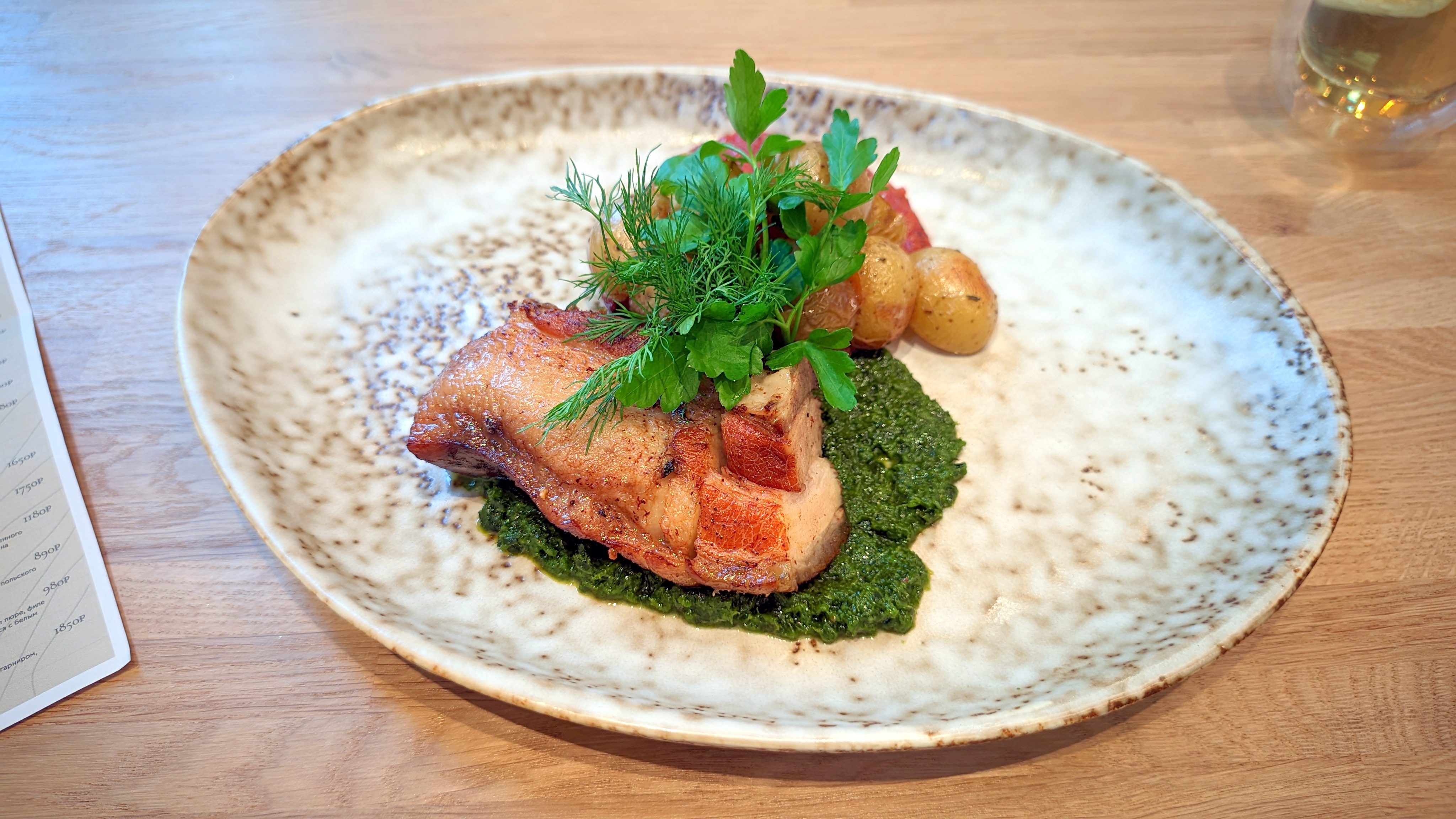 Ресторан «Лист» в Рощино