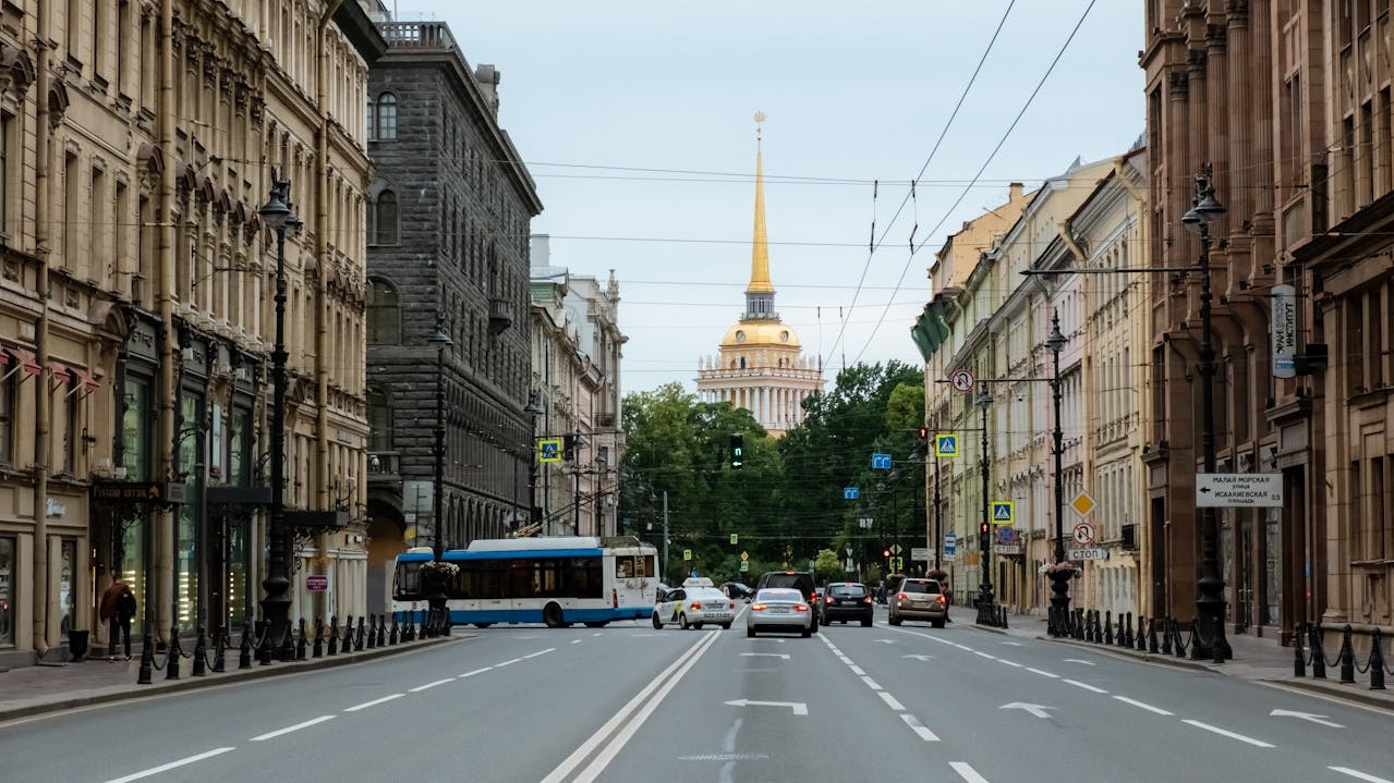 Невский проспект на время ремонта будет полностью закрыт для движения транспорта