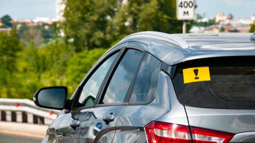 Петербуржцы в среднем тратят более 800 тысяч рублей на покупку первого авто