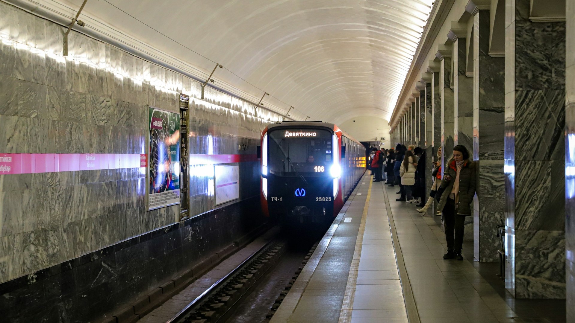 График работы вестибюля станции метро «Площадь Восстания» изменится с 9 по 11 января