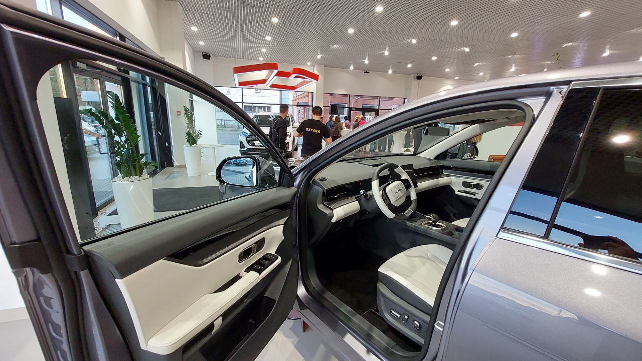 Спрос на автокредиты в Петербурге за девять месяцев упал в полтора раза