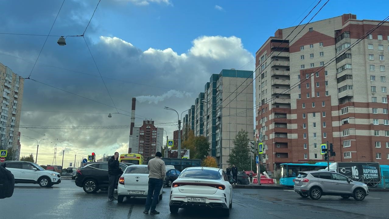 Петербург вошел в топ-3 городов по минимальному уровню смертности в ДТП 