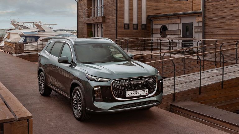 Семиместный Chery из КНР и новинка для российского рынка: тест-драйв Tenet T8