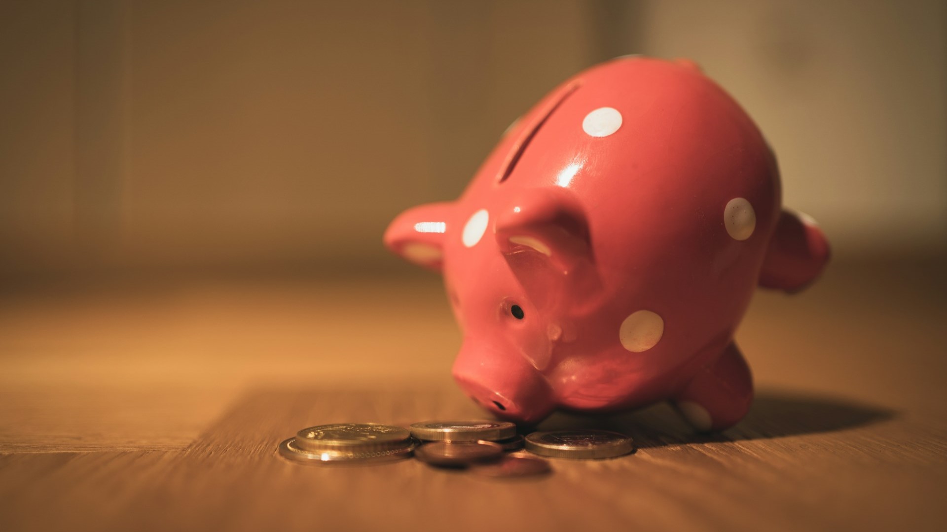 Большинство родителей в Петербурге поддерживает подработку детей с 16 лет