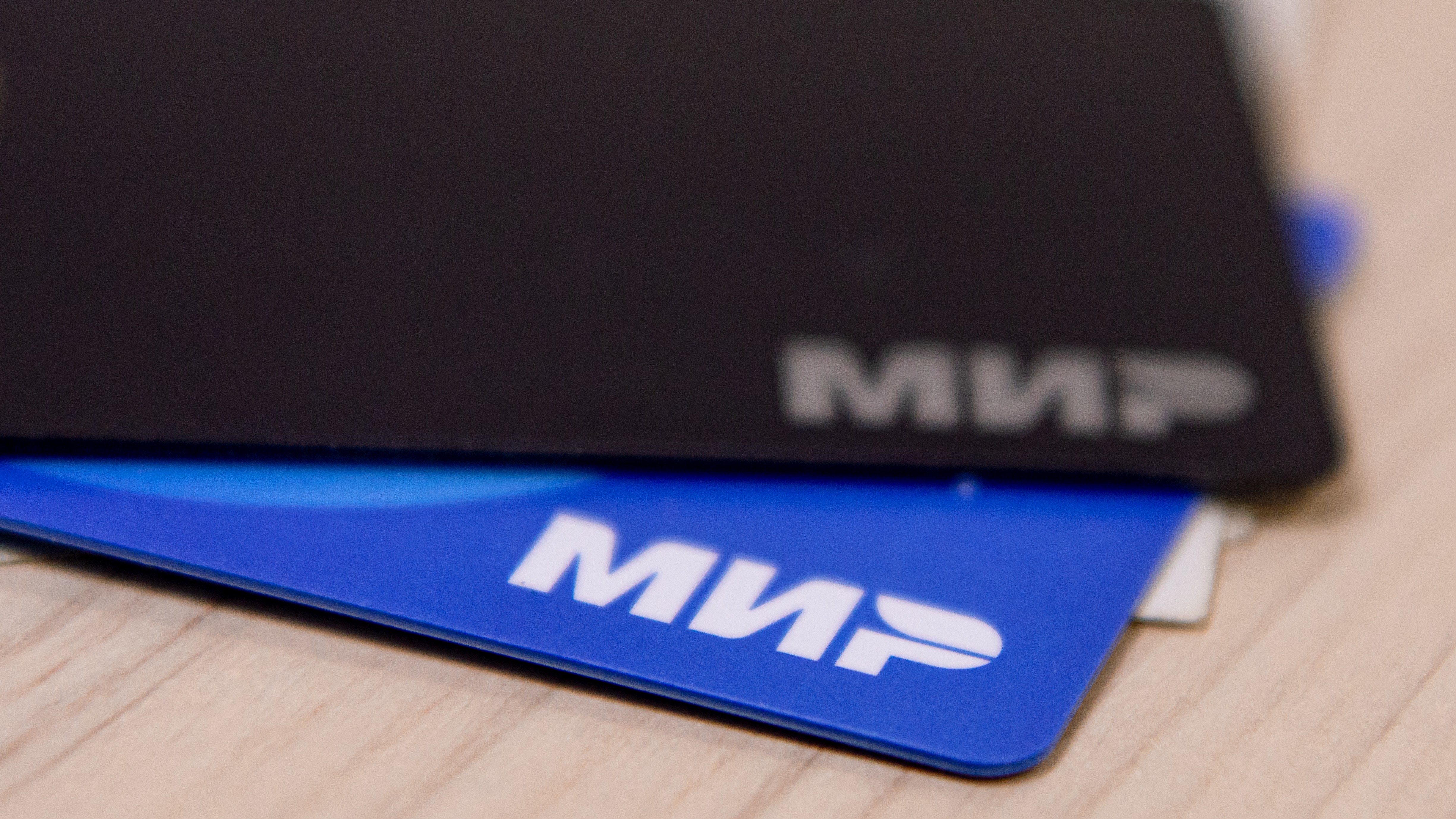 Карты «Мир» с истекшим сроком действия продолжат работать