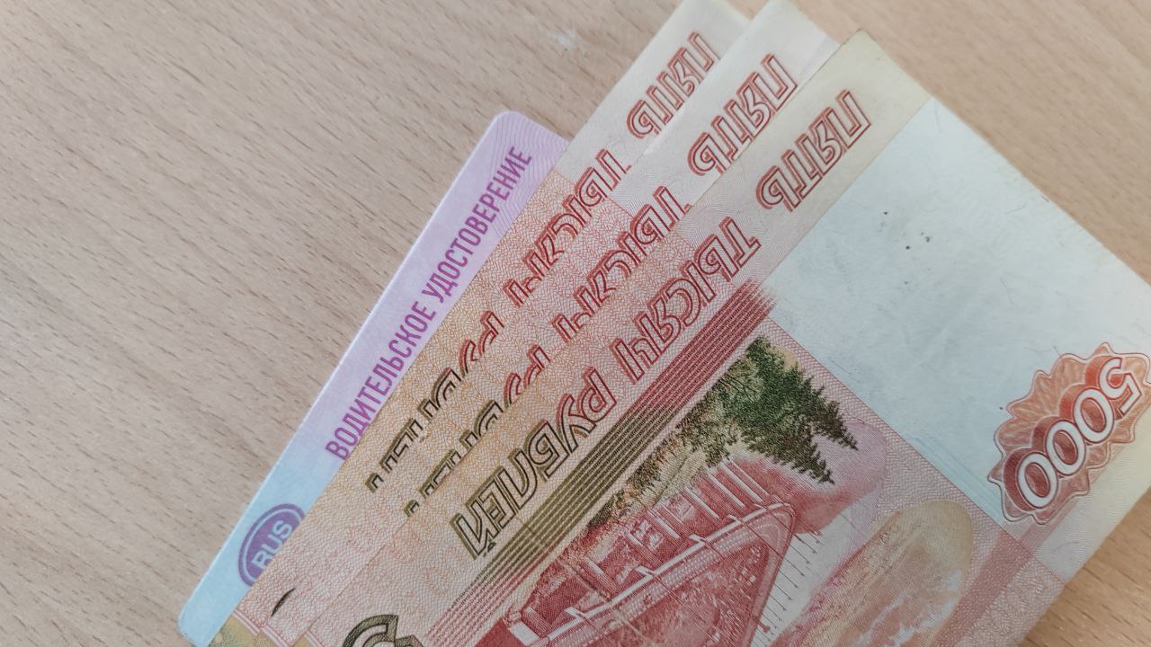 Число крупных выплат по ОСАГО выросло на 37%