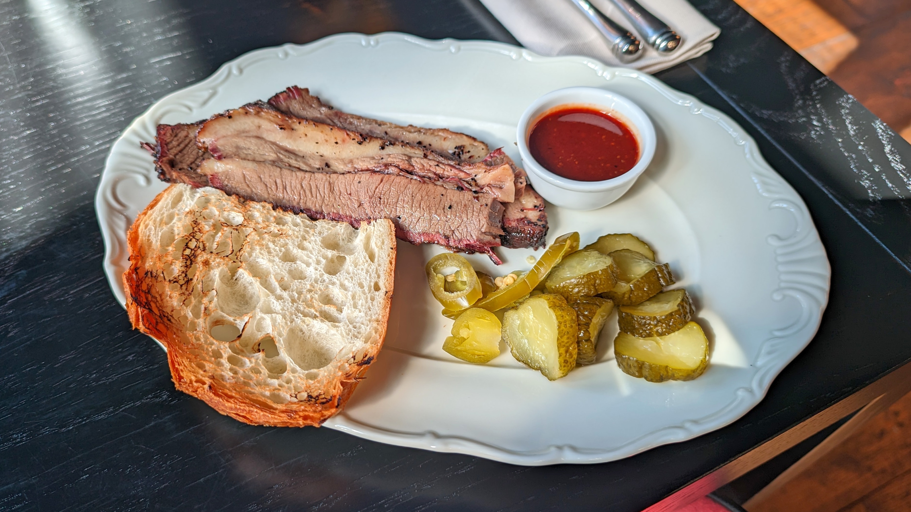 Ресторан Smoke BBQ на Лодейнопольской