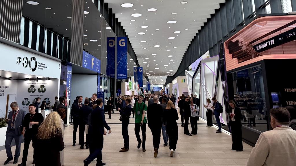 Новостной рейтинг: атака БПЛА, траты Смольного на ПМЭФ, нарушение при сносе ВНИИБ