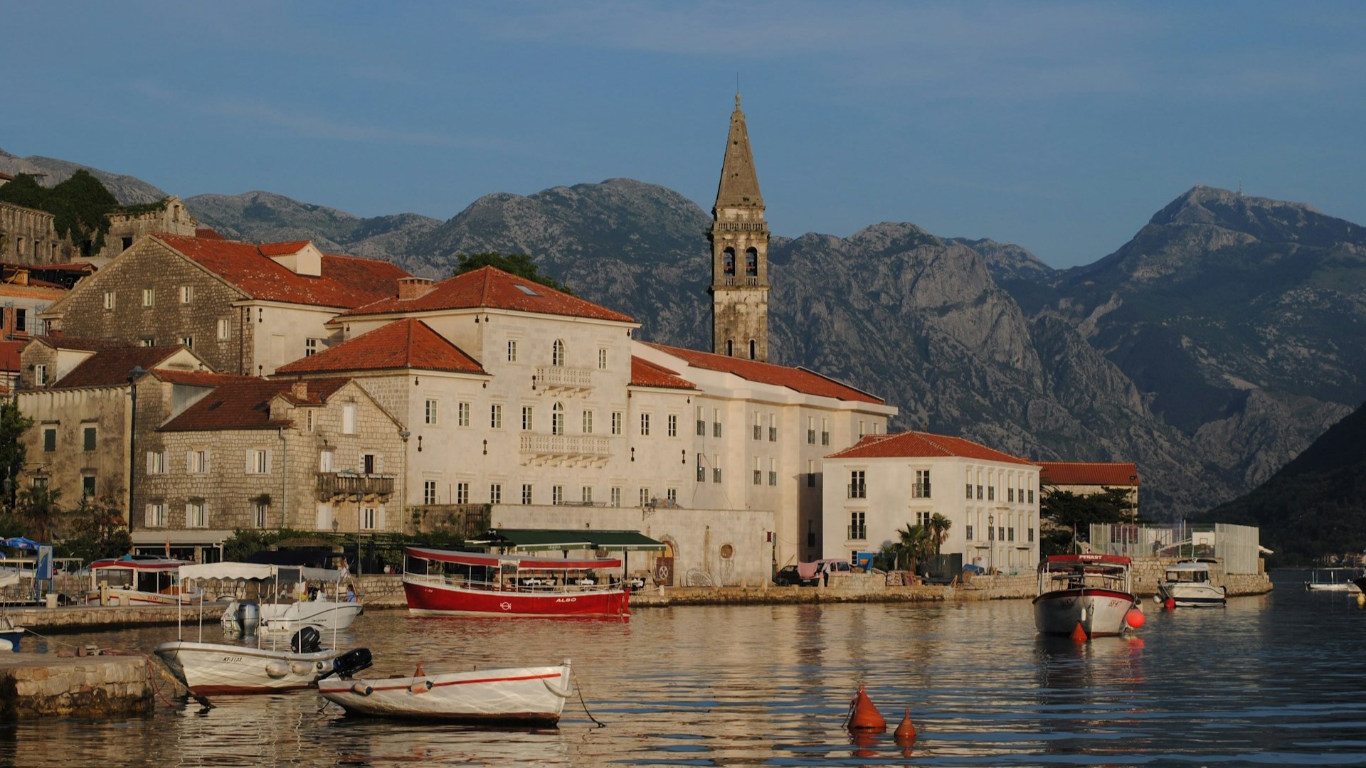 Черногория введёт визы для россиян в сентябре 2026 года