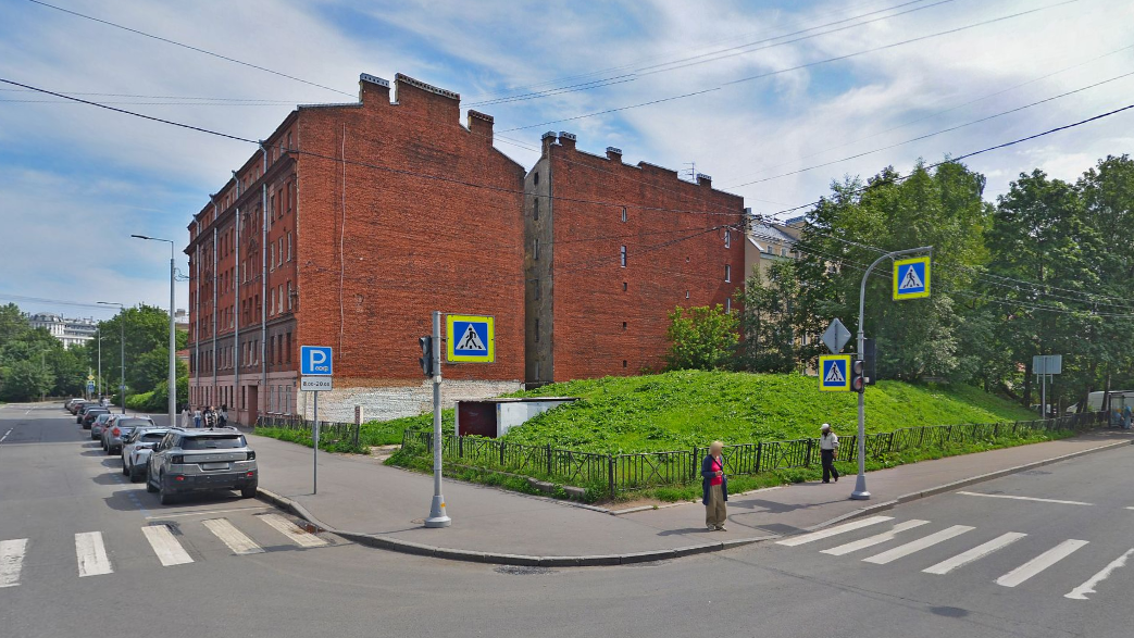 Власти Петербурга намерены максимально урезать расходы на бомбоубежища